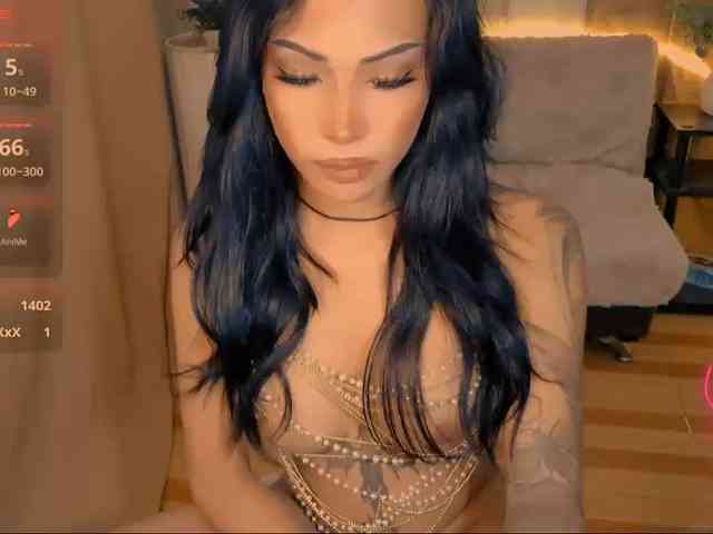 xqueenyunis Sex Cam Show