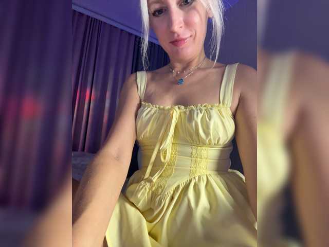 Cosmos13131 live cam on BongaCams