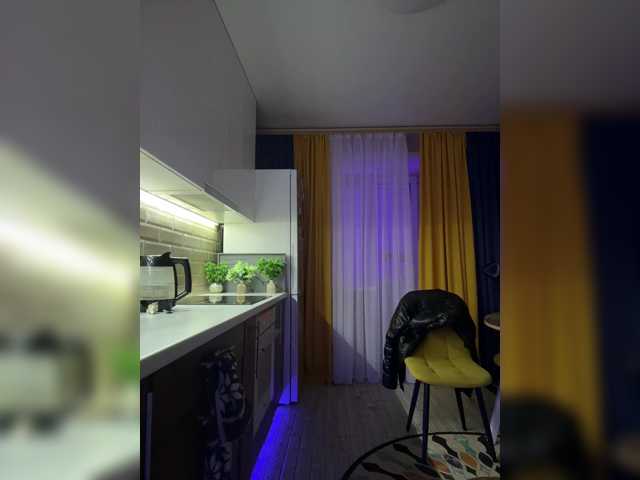 Cosmos13131 live cam on BongaCams
