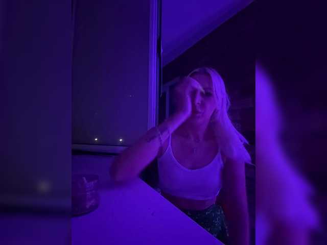 Cosmos13131 Прямой эфир на BongaCams