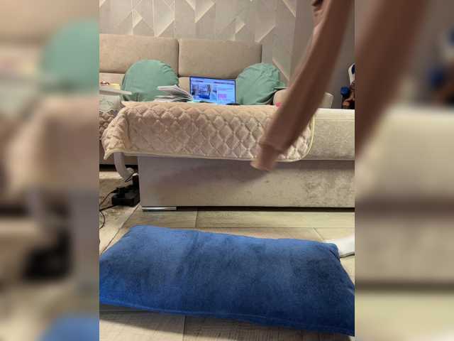 Cosmos13131 live cam on BongaCams