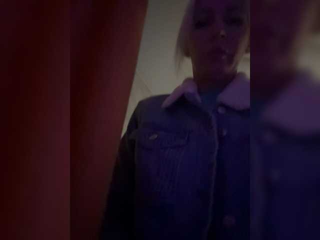 Cosmos13131 live cam on BongaCams