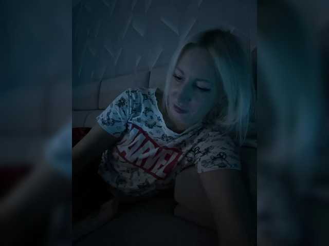 Cosmos13131 Live-Cam auf BongaCams