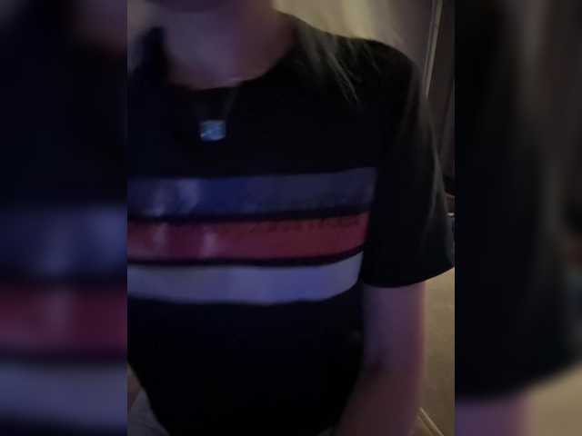 Cosmos13131 live cam on BongaCams