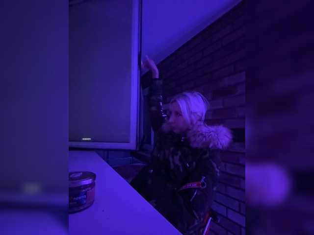Cosmos13131 live cam on BongaCams