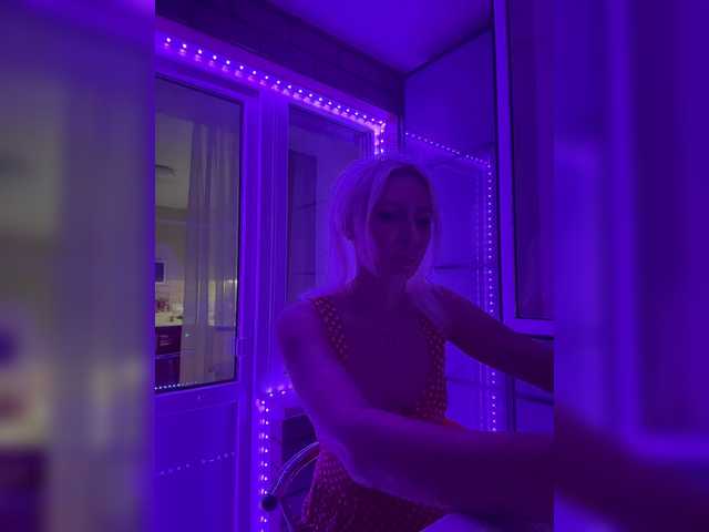 Cosmos13131 live cam on BongaCams