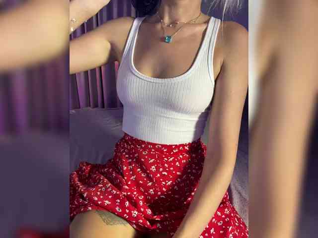 Modella: -COSMOS-13