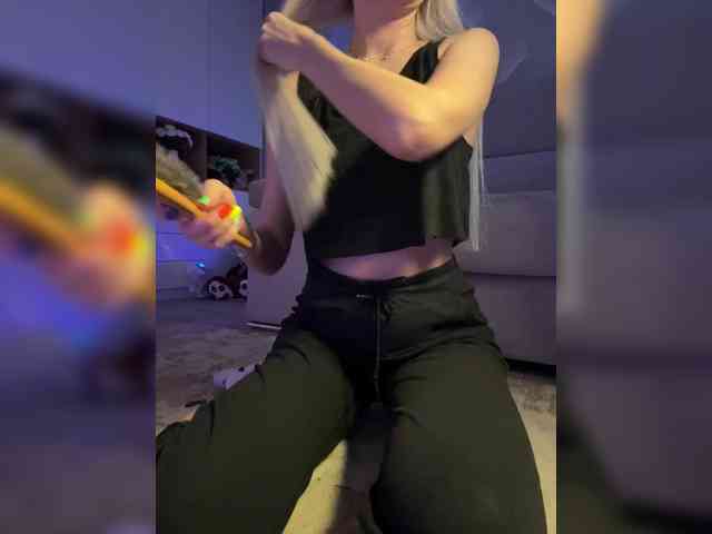 -COSMOS-13 webcam