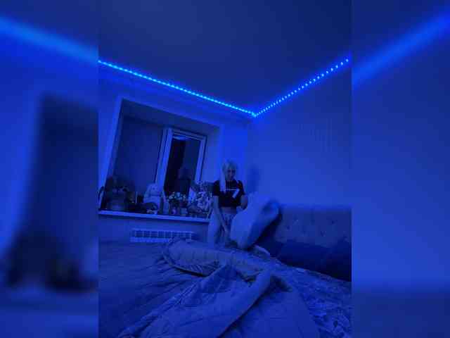 -COSMOS-13 webcam