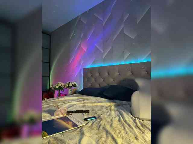 Cosmos13131 Live Webcam on BongaCams