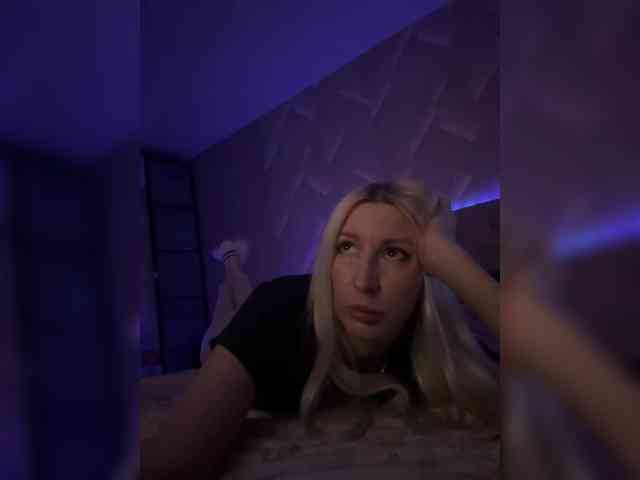 -COSMOS-13 webcam