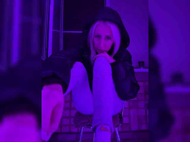-COSMOS-13 webcam