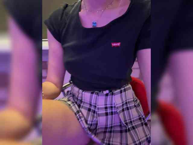 -COSMOS-13 webcam