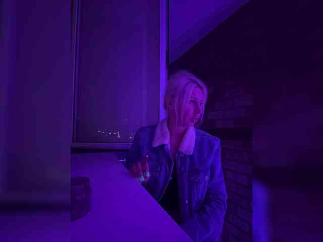-COSMOS-13 webcam