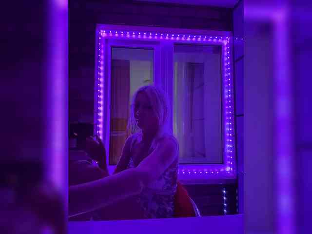 -COSMOS-13 webcam