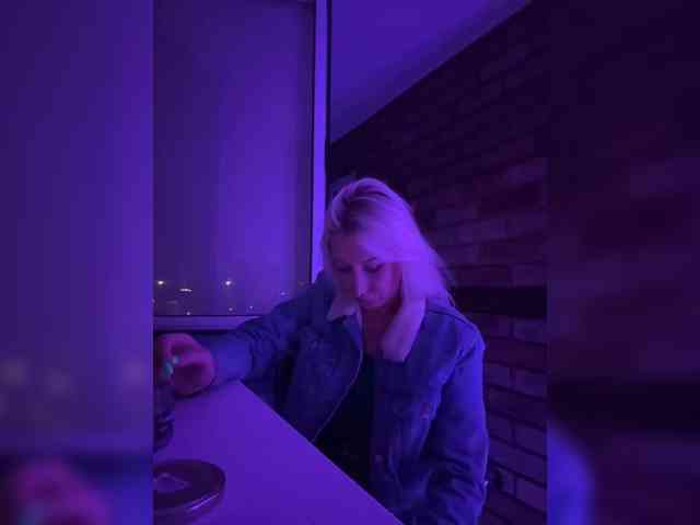 -COSMOS-13 webcam