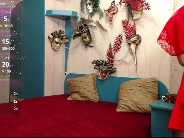 CrazyLaGirl live cam on BongaCams