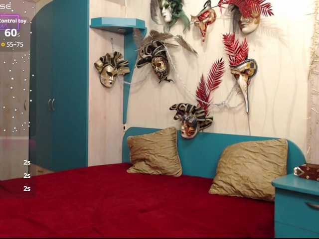 CrazyLaGirl live cam on BongaCams