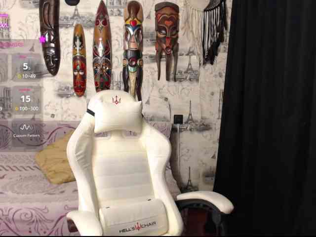 CrazyLaGirl CrazyLaGirl