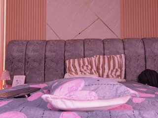 naia-blesed's Live Webcam