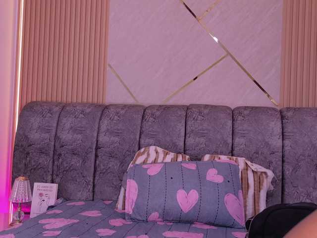 naia-blesed live cam on BongaCams