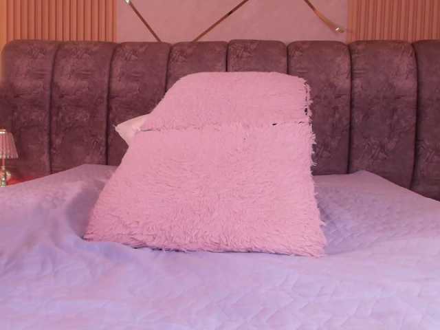 naia-blesed live cam on BongaCams