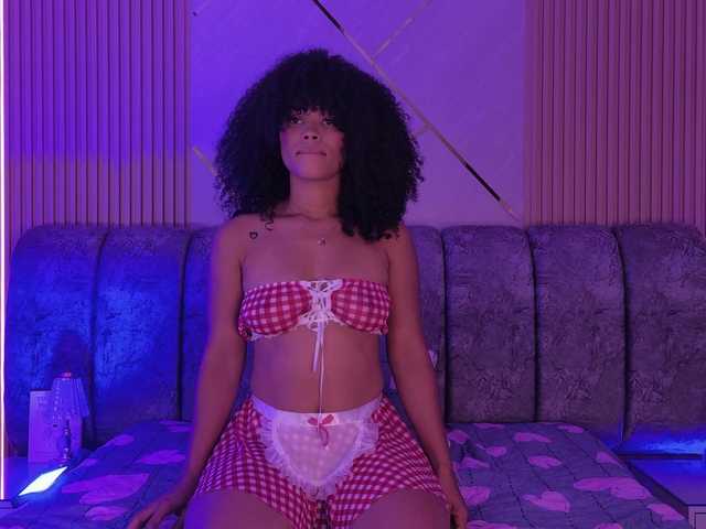 naia-blesed live cam on BongaCams