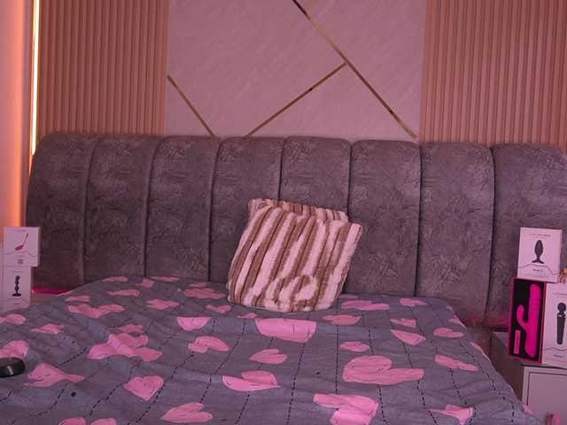 naia-blesed live cam on BongaCams