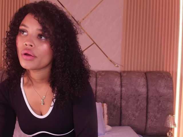 naia-blesed live cam on BongaCams