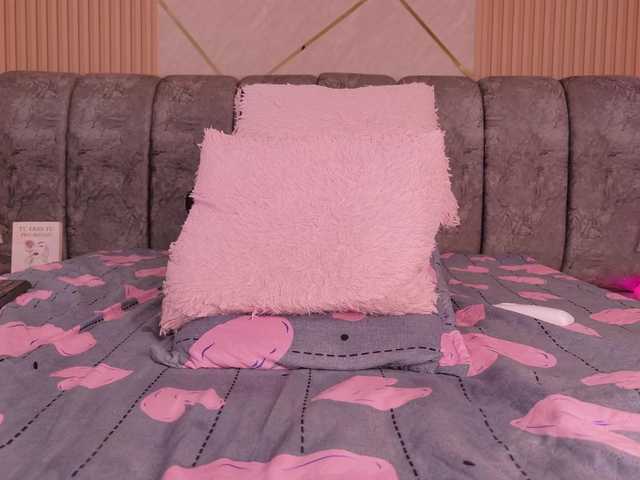 naia-blesed live cam on BongaCams