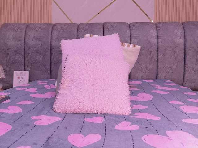 naia-blesed live cam on BongaCams