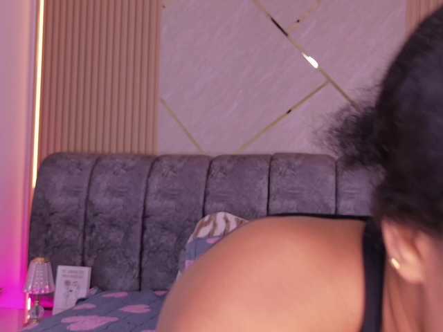 naia-blesed live webcam show