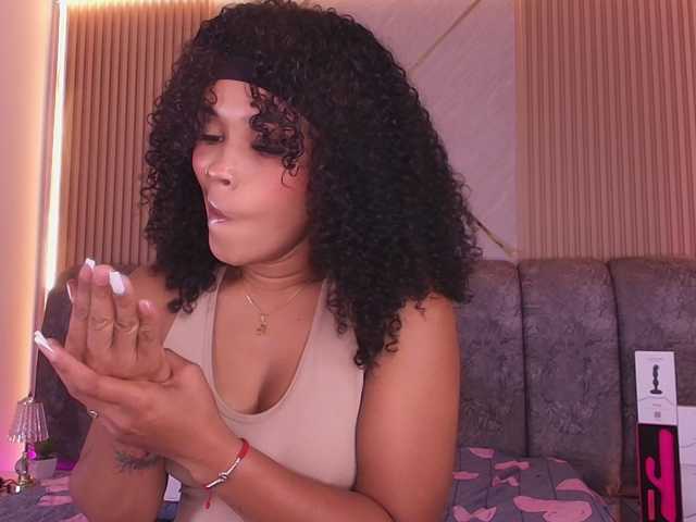 naia-blesed live cam on BongaCams