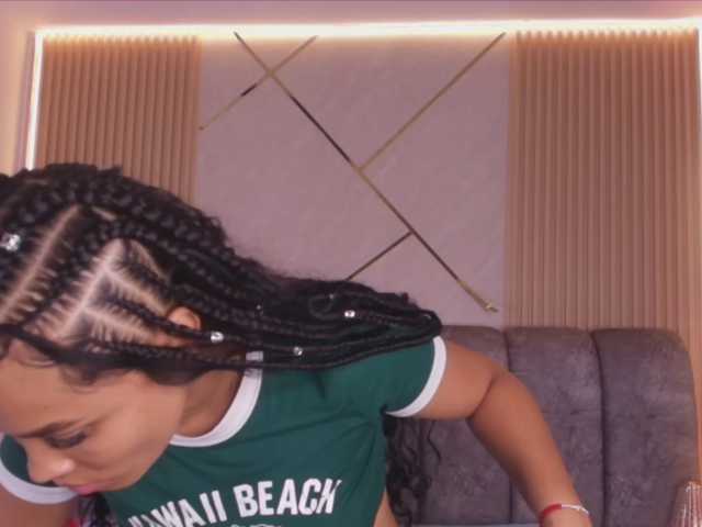 naia-blesed live cam on BongaCams