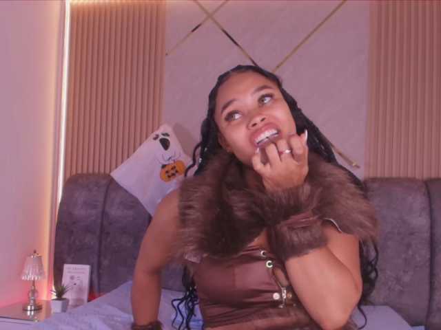 naia-blesed live cam on BongaCams