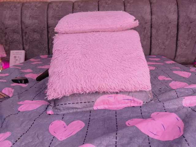 naia-blesed live cam on BongaCams