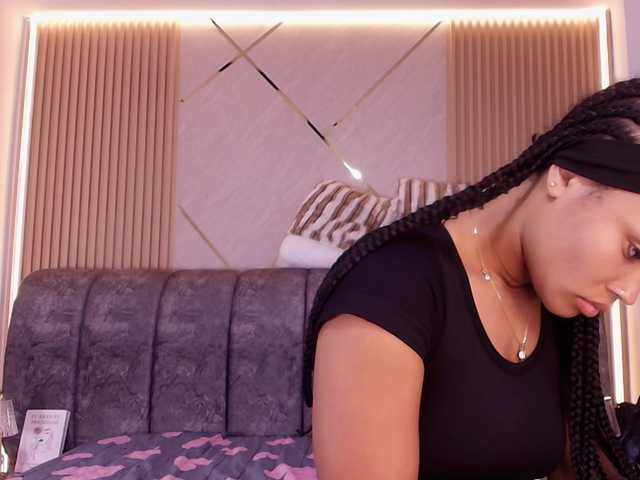 naia-blesed live cam on BongaCams