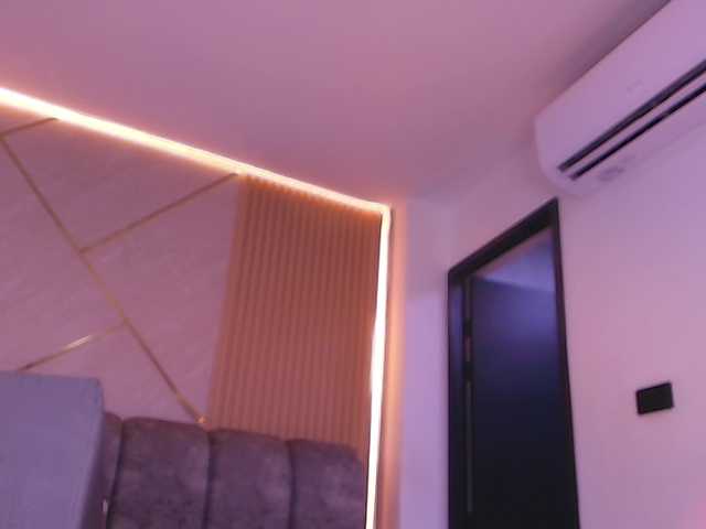 naia-blesed live cam on BongaCams