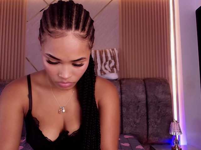 naia-blesed live cam on BongaCams