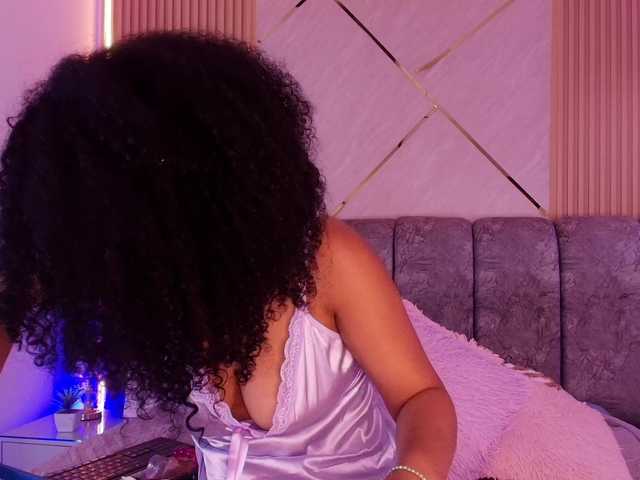 naia-blesed's BongaCams show and profile