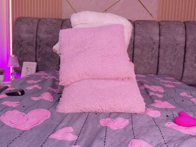 naia-blesed live cam on BongaCams