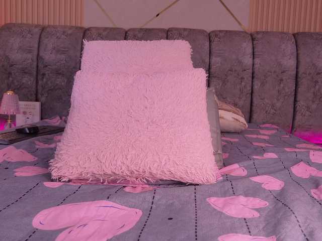 naia-blesed live cam on BongaCams