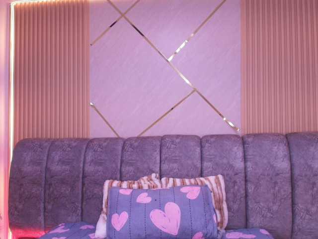 naia-blesed live cam on BongaCams