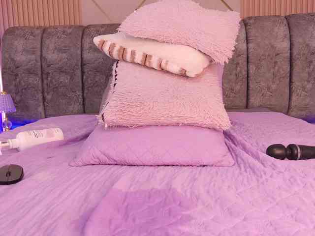 naia-blesed Live Webcam on BongaCams