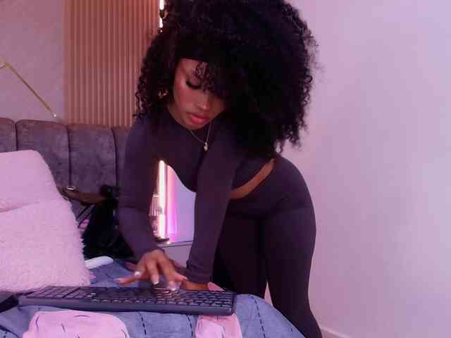 Model: naia-blesed