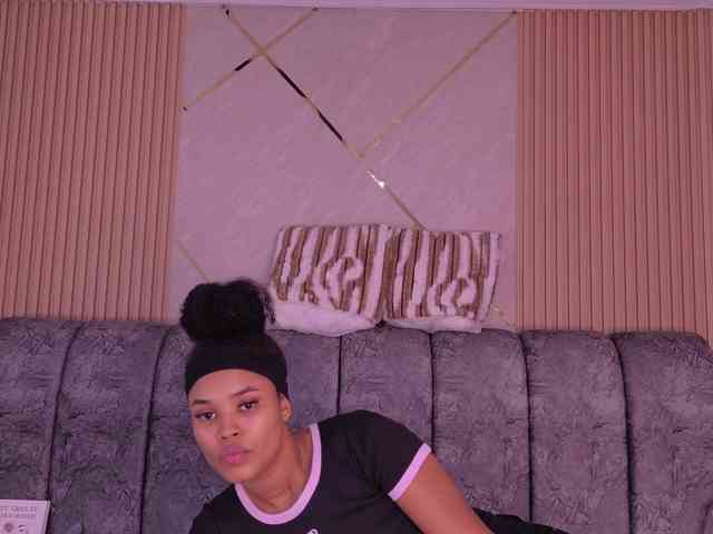 naia-blesed webcam