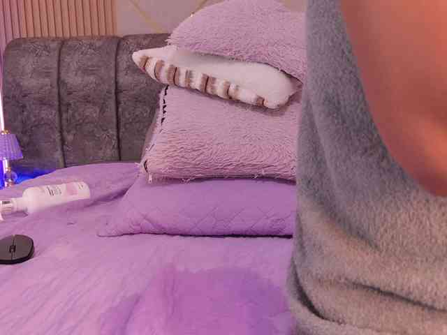 naia-blesed Live Webcam on BongaCams