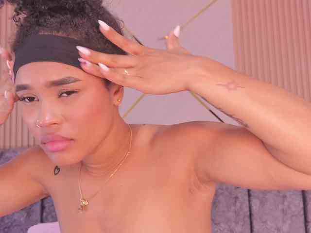 naia-blesed Live Webcam on BongaCams