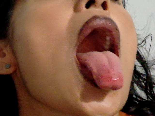 cataleya35's BongaCams show and profile