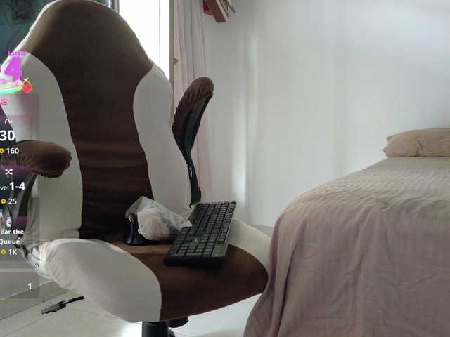 cataleya35 live cam on BongaCams